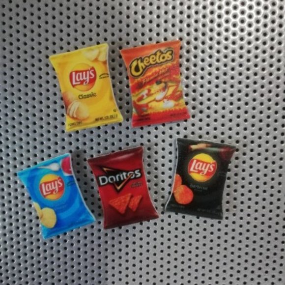 (2for15$ bundle) 5 aimants a frigo chips , magnet chips - Picture 1 of 2